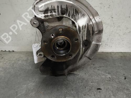 Used Right front steering knuckle BMW 2 Active Tourer (F45) 218 d xDrive (150 hp) 32996701