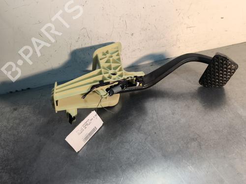 Used Break pedal Break pedal 38229713 38229713