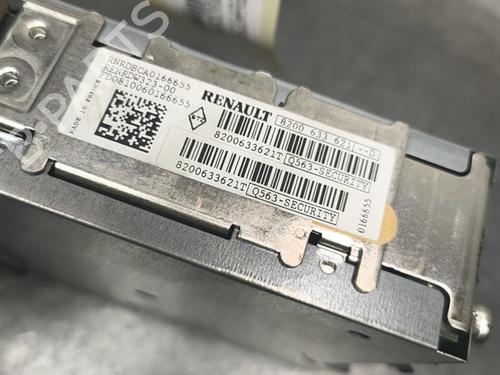 Used Radio Radio RENAULT CLIO II (BB_, CB_) 1.5 dCi (B/CB3M) (64 hp) 32996813 32996813