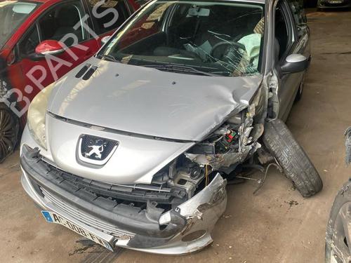 Left taillight PEUGEOT 206+ (2L_, 2M_) 1.4 HDi eco 70 | BP22421497C34 
