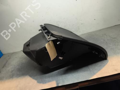 Used Glove box Glove box CITROËN C3 III (SX) 1.2 THP 110 (SXHNPS, SXHNZT, SXHNZ6) (110 hp) 31041658 31041658