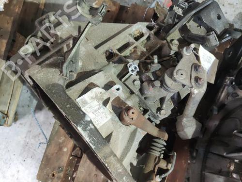 Used Gearbox TOYOTA YARIS (_P9_) 1.0 VVT-i (KSP90_, KSP90R) (69 hp) 21705831
