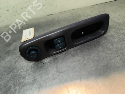 Used Left front window switch RENAULT TWINGO I (C06_) 1.2 (C066, C068) (58 hp) 31815689