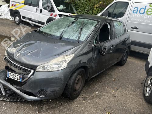 Used Parts PEUGEOT 208 I (CA_, CC_) 1.4 HDi (68 hp) 4372604