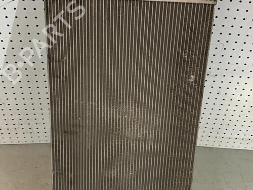 Used Water radiator Water radiator 21698572 21698572