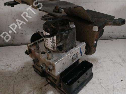 Módulo de ABS Módulo de ABS SUZUKI GRAND VITARA II (JT, TE, TD) 1.9 DDiS All-wheel Drive (JT419, TD44, JB419WD, JB419XD,... (129 hp) 24526616 24526616