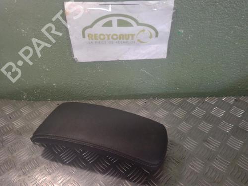 Armlæn Armlæn RENAULT LAGUNA III (BT0/1) 2.0 dCi (BT01, BT08, BT09, BT0E, BT0K, BT12, BT1C, BT1D,... (150 hp) 22031607 22031607