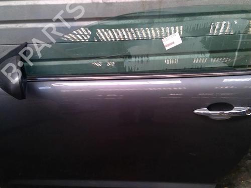 Used Left front door Left front door 21725001 21725001