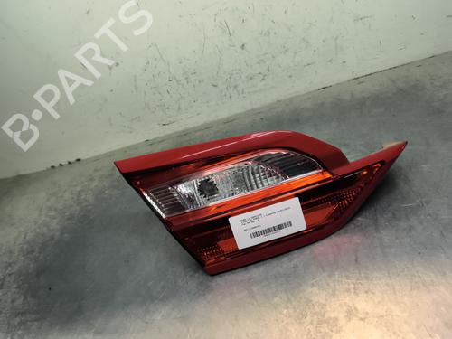 Feu de coffre gauche FORD FIESTA VII (HJ, HF) 1.0 EcoBoost (101 hp) 31872279