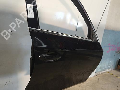 Dør højre fortil Dør højre fortil BMW 5 (E60) 530 d (218 hp) 34170081 34170081