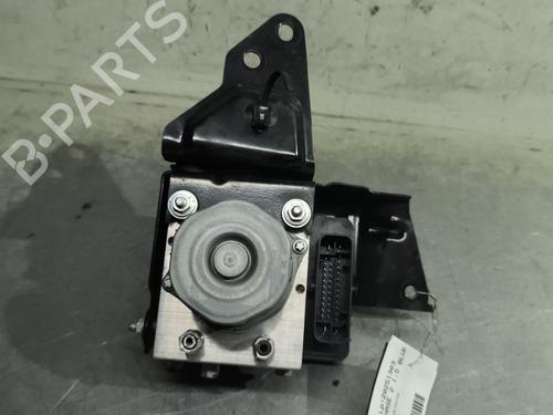 Used ABS pump RENAULT KADJAR (HA_, HL_) 1.5 BLUE dCi 115 (HLA6) (116 hp) 29732942