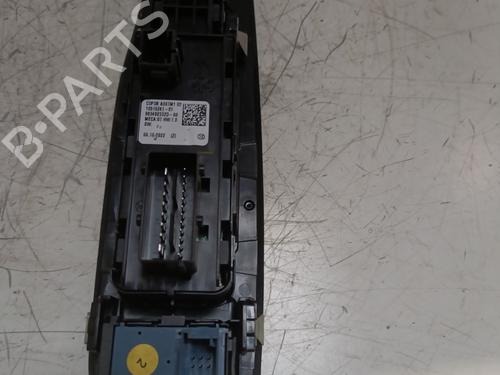 Used Left front window switch Left front window switch PEUGEOT 308 III (FB_, FH_, FP_, F3_, FM_) BlueHDi 130 (FBYHZL, FBYHZT) (131 hp) 26946646 26946646