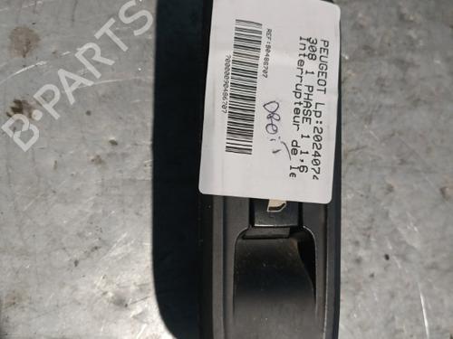 Used Right front window switch PEUGEOT 308 I (4A_, 4C_) 1.6 HDi (109 hp) 22421349