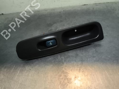 Fensterheberschalter rechts vorne für RENAULT TWINGO I (C06_) 1.2 (C066, C068) (58 hp) 31815688