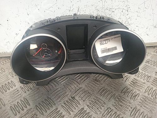 Used Instrument cluster VW GOLF VI (5K1) 1.4 TSI (122 hp) 21724305