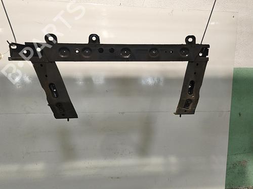 crossmember-renault-clio-iv-bh_-2012-2013-2014-2015-2016-2017-2018-2019-2020-2021-37166046 main image