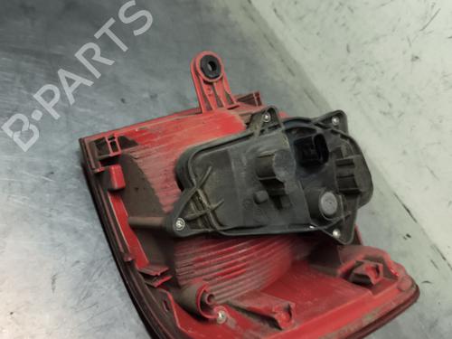 Right taillight VW TOURAN (1T3) 1.2 TSI | BP32146377C35