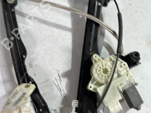 Right front window motor PEUGEOT 308 II (LB_, LP_, LW_, LH_, L3_) 1.5 BlueHDi 130 | BP24222630E20 