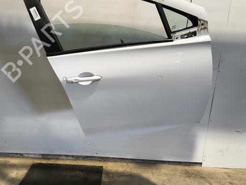 Used Right front door RENAULT ZOE (BFM_) ZOE (92 hp) 31662982