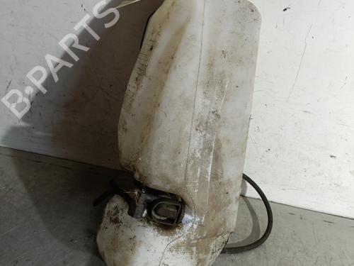 Used Windscreen washer tank DACIA SANDERO 1.4 (BS0C, BS0A, BS0G, BS1F, BS0E) (75 hp) 29082103