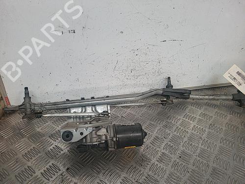 Used Front wiper motor RENAULT SCÉNIC II (JM0/1_) 2.0 dCi (JM1K) (150 hp) 21698088