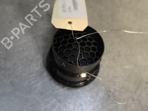 Luftventil DACIA SANDERO II 1.0 TCe 100 (B8ML) (101 hp) 29997436