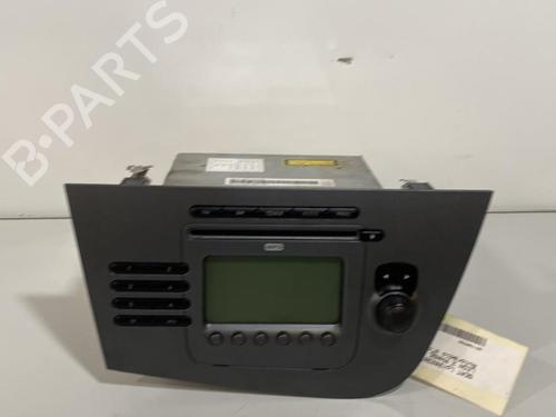 Used Radio SEAT LEON (1P1) 1.9 TDI (105 hp) 21718567