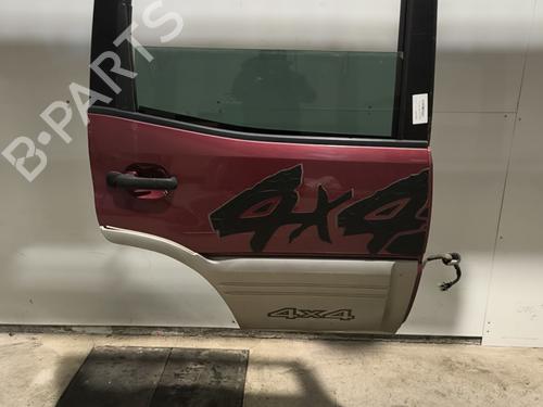 Used Right rear door NISSAN TERRANO II (R20) 2.7 TDi 4WD (125 hp) 31150953