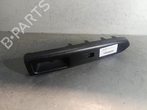 Used Right front window switch KIA SOUL I (AM) 1.6 CRDi 128 (126 hp) 29330948