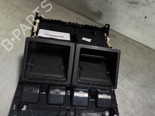 Used Air vent Air vent PEUGEOT 407 (6D_) 2.0 HDi 135 (6DRHRH, 6DRHRE, 6DRHRG, 6DRHRJ) (136 hp) 28048194 28048194