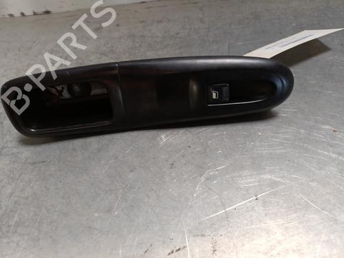 Used Right front window switch PEUGEOT 406 (8B) 2.0 HDI 110 (109 hp) 28442459