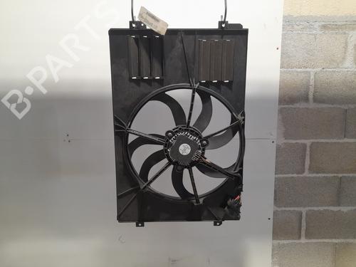 Used Radiator fan Radiator fan 22421611 22421611