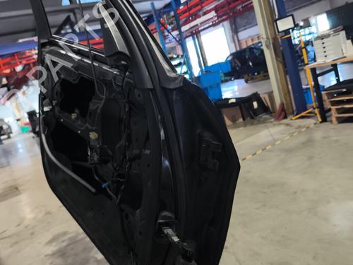 Used Left front door Left front door BMW 3 Touring (E91) 320 d (177 hp) 33556018 33556018