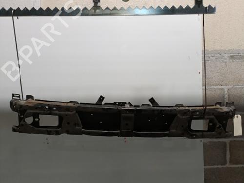 Used Front bumper reinforcement VW GOLF III (1H1) 1.9 D (64 hp) 21699579