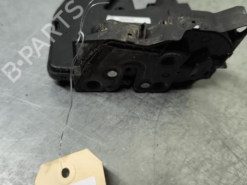 front-right-lock-renault-megane-iv-hatchback-b9amn_-2015-32994153 main image