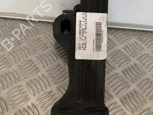 Andre SEAT LEON (1P1) 1.9 TDI (105 hp) 21723711