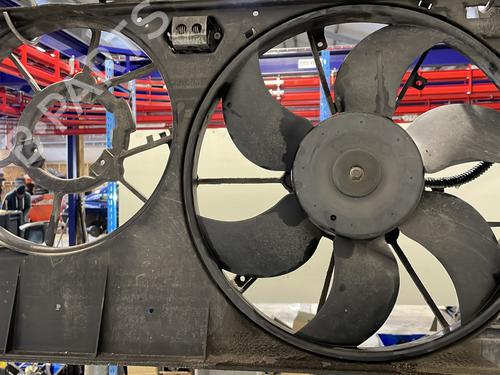 radiator-fan-ford-transit-connect-p65_-p70_-p80_-2002-23823608 main image