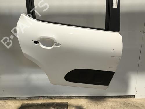 Portier rechts achter CITROËN C3 III (SX) 1.2 THP 110 (SXHNPS, SXHNZT, SXHNZ6) (110 hp) 31041634