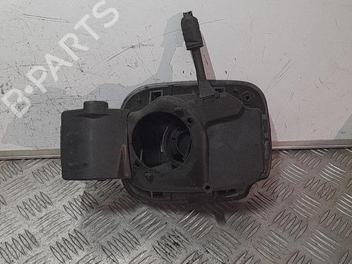 Używane Klapa wlewu paliwa RENAULT CLIO III (BR0/1, CR0/1) 1.5 dCi (BR17, CR17) (86 hp) 21723207
