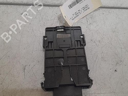 Lecteur Carte RENAULT LAGUNA III (BT0/1) 2.0 dCi (BT07, BT0J, BT14, BT1A, BT1S) (131 hp) 21714241
