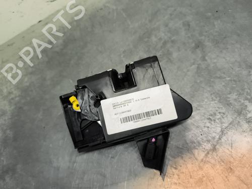 serratura-posteriore-sinistra-dacia-sandero-ii-2012-32994859 main image