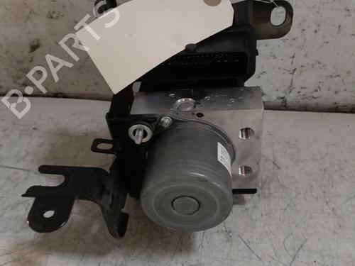 Used ABS pump PEUGEOT 308 III (FB_, FH_, FP_, F3_, FM_) BlueHDi 130 (FBYHZL, FBYHZT) (131 hp) 25444118
