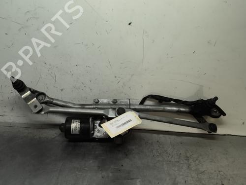 Used Front wiper motor BMW 1 (E87) 118 d (122 hp) 30552978