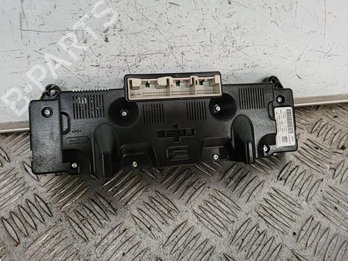 Used Climate control Climate control SEAT ALTEA (5P1) 1.9 TDI (105 hp) 21698033 21698033