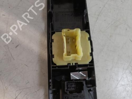 Used Left front window switch Left front window switch RENAULT CLIO IV (BH_) 0.9 TCe 90 (BHNF, BHMA, BHMH, BHJK, BHJR) (90 hp) 24222057 24222057