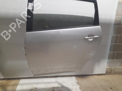 Used Left rear door TOYOTA COROLLA Verso (ZER_, ZZE12_, R1_) 2.2 D-4D (AUR10_, AUR10R) (177 hp) 22421707