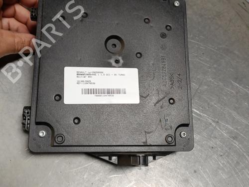 Fuse box RENAULT MEGANE III Hatchback (BZ0/1_, B3_) 1.5 dCi (BZ09, BZ0D, BZ1W, BZ29, BZ14) 284B12059R