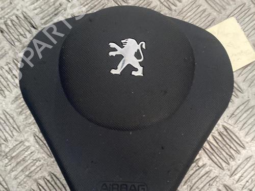 Used Driver airbag PEUGEOT 1007 (KM_) 1.4 HDi (68 hp) 21711182