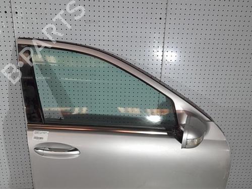 Used Right front door Right front door 21719919 21719919