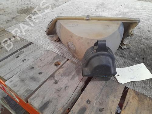 Used Right headlight PEUGEOT 106 I (1A, 1C) 1.1 (60 hp) 21694577